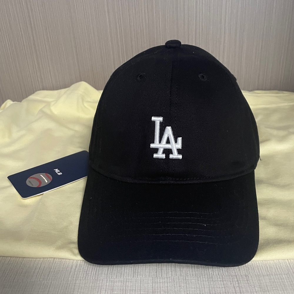 MLB Los Angeles DodgersLogo Embroidered Black Baseball Cap